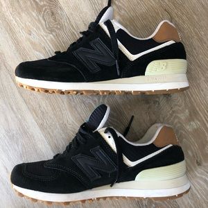 New balance women’s 7.5 574 black cream